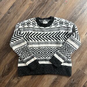 Lucky Brand Charcoal Grey and Off White Geometric Crewneck Sweater